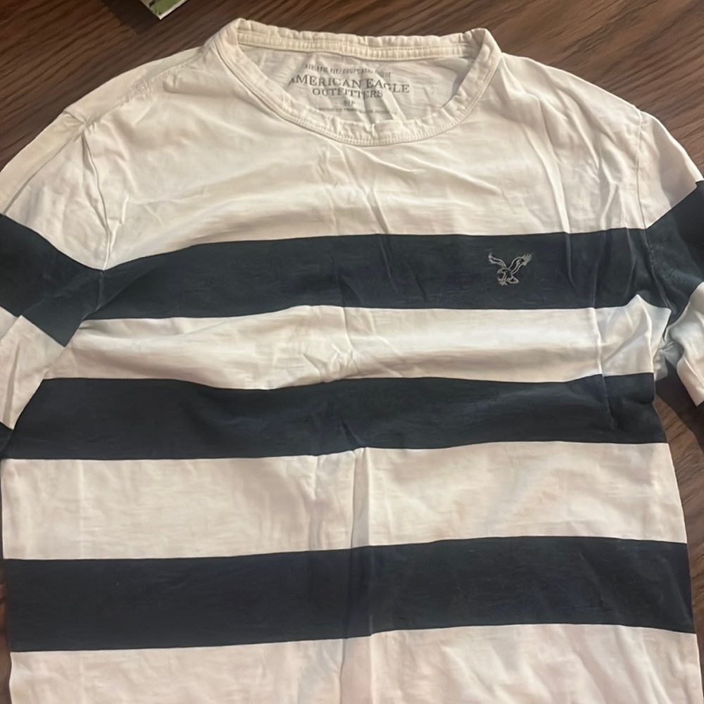 American Eagle Long Sleeve